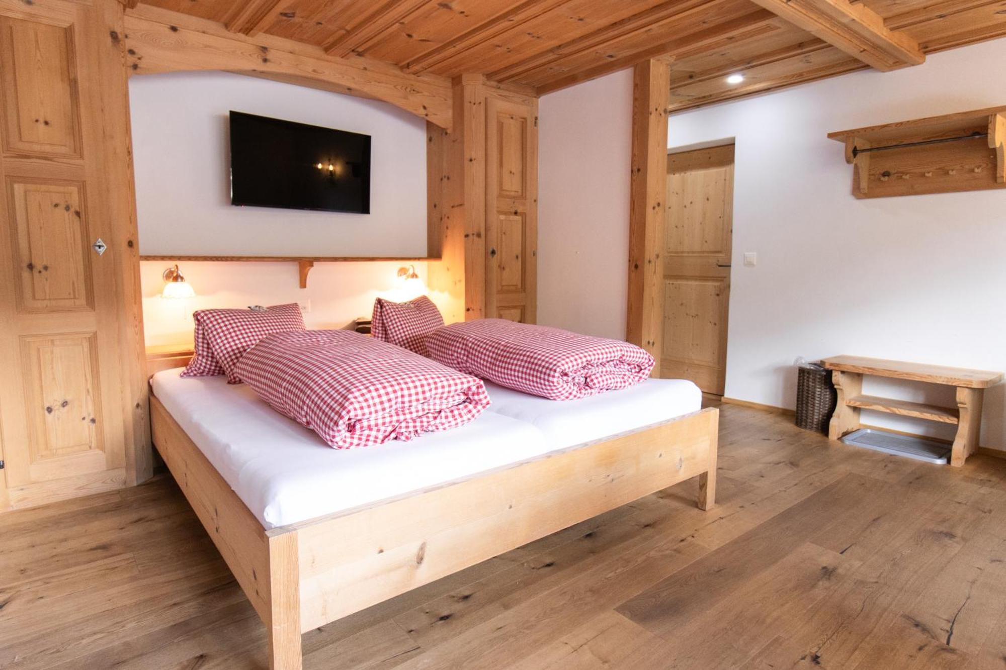 Casa La Roda, Via Da Scola 2 Sedrun Kültér fotó